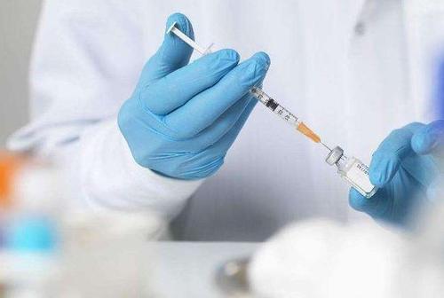 疾控中心提醒，新冠疫情下应加强流感疫苗预防接种